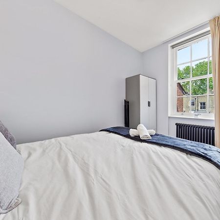 Stylish 2 Bedroom Apartment In Westminster Sleeps 5 With Ac Londyn Zewnętrze zdjęcie